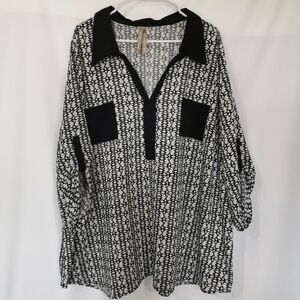 Penningtons Collared Split V-Neck 3/4 Tab Button Sleeve Blouse Black/White-Sz 4X